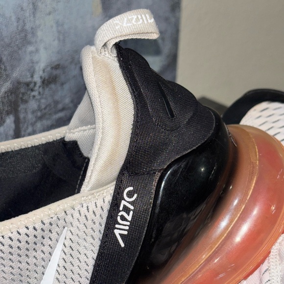 Nike Air Max 270 sneakers in the 'Light Bone/Hot Punch MENS SZ1 13 - Picture 11 of 16